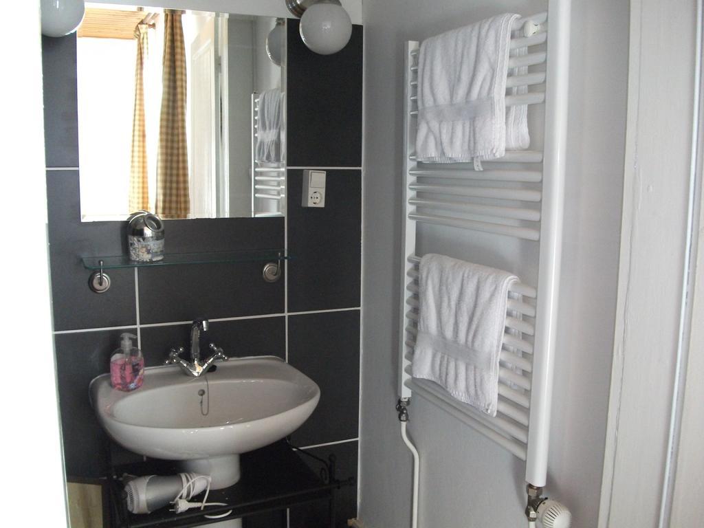 Bed and Breakfast La Mirabelle Cornimont Habitación foto
